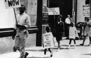  African-American protesters picketing against Boston school segregation in 1963.